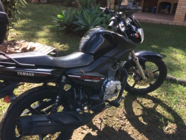 MOTO YBR 150 2018