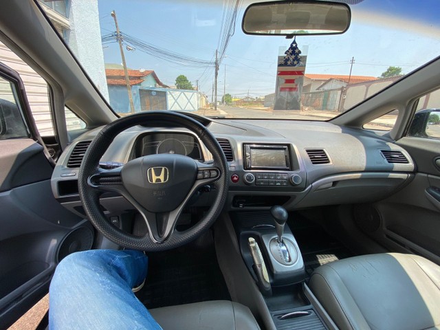 HONDA CIVIC 2010 AUTOMÁTICO