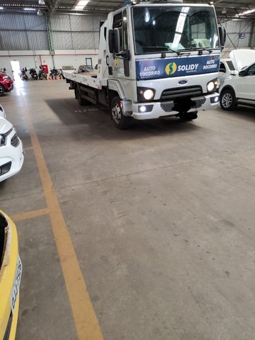 CAMINHÃO FORD  EM ÓTIMO ESTADO! 