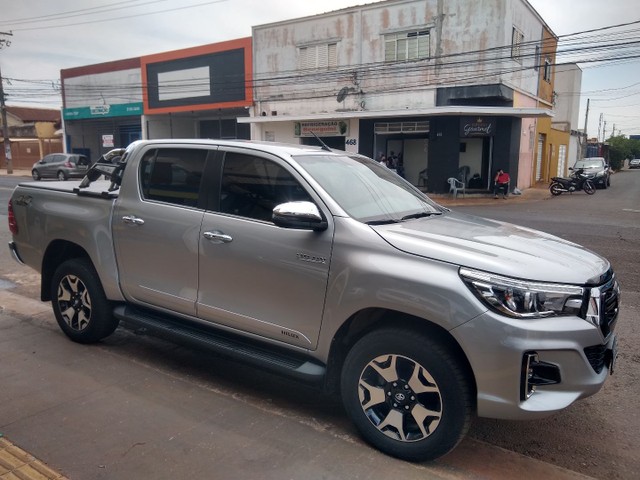HILUX SRX EDIÇÃO LIMITADA ANO 2019 RIBEIRÃO PRETO SP