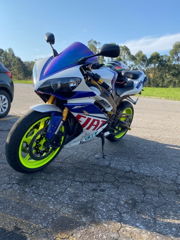 VENDO YAMAHA R1 SUPER NOVA