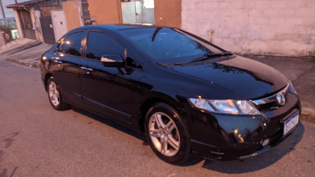 HONDA CIVIC EXS  BLINDADO 