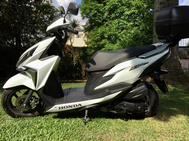 HONDA ELITE 125.