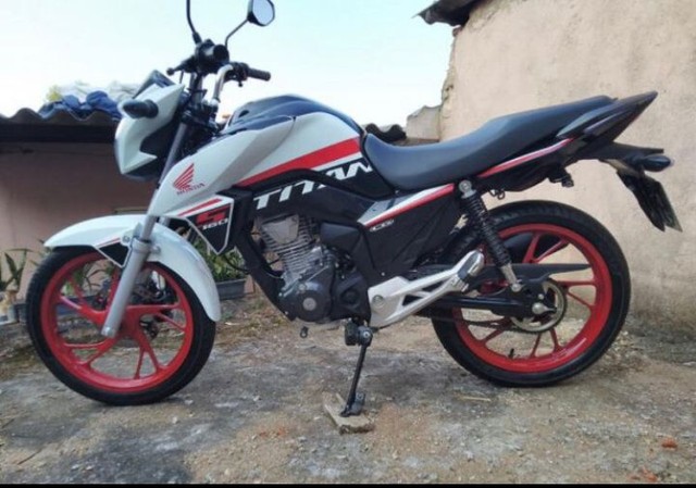 TITAN 2020 BEM CONSERVADA