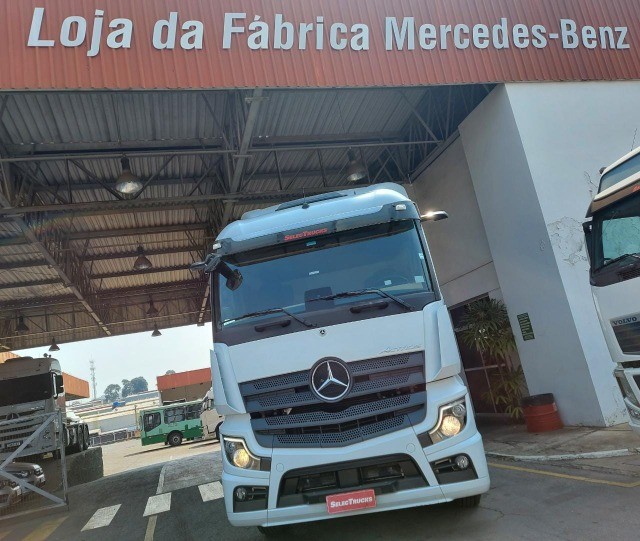ACTROS 2045