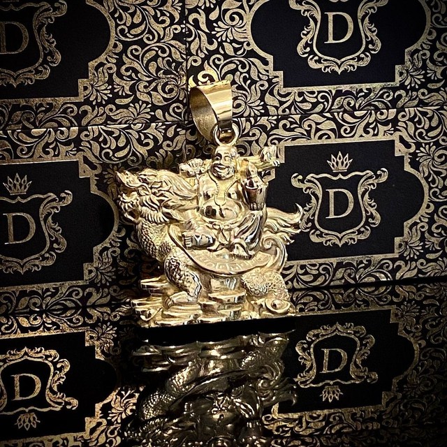 Pingente em Ouro 18K 60 gramas - Foto 4