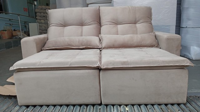 Promoção sofá retrátil e reclinável em veludo Premium Chicago frete grátis R1 