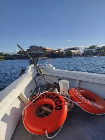 Barco de passeio, pesca e recreio 