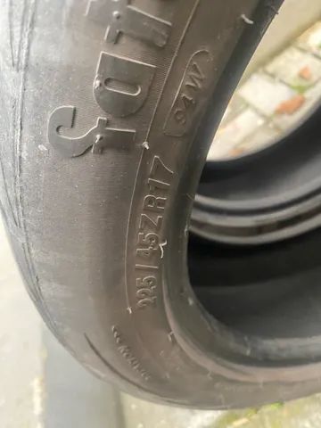 Pneus 225/45 17 500,00 