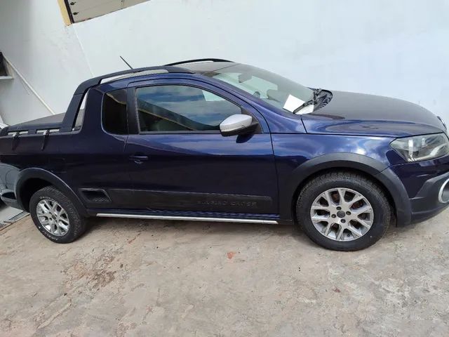 VW - Volkswagen Saveiro Cross 1.6 16v C.E. Azul 2015 - Maracaju