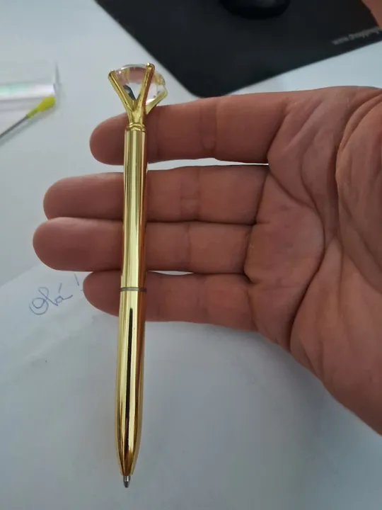 Caneta esferográfica para debutante