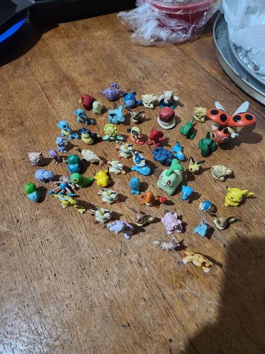 Coleção de Pokémons de Brinquedo - Foto 4