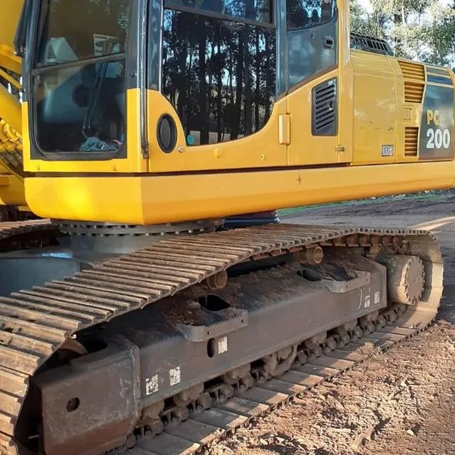 Escavadeira Komatsu Pc 200 Ano 2018