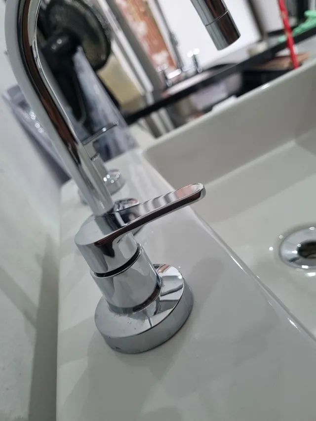 Pia Deca Quartzo branca com Cuba Deluxe