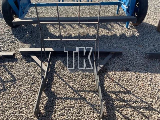 cod.826 Parachoque para Trator Valmet 60 id ao 88 - TK Tratores Nova Andradina - MS  - Foto 6