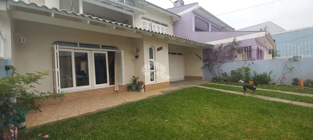 Casa/sobrado com 2 andares, 3 dormitorios e piscina - Foto 2
