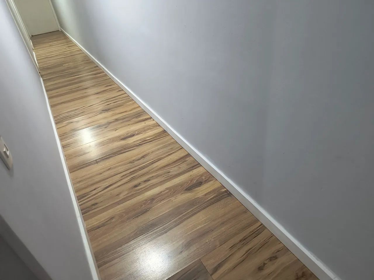 Rodapés de gesso - Foto 4