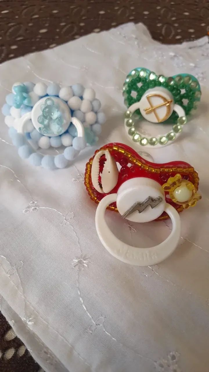 Chupetas personalizadas pata Erê  - Foto 3