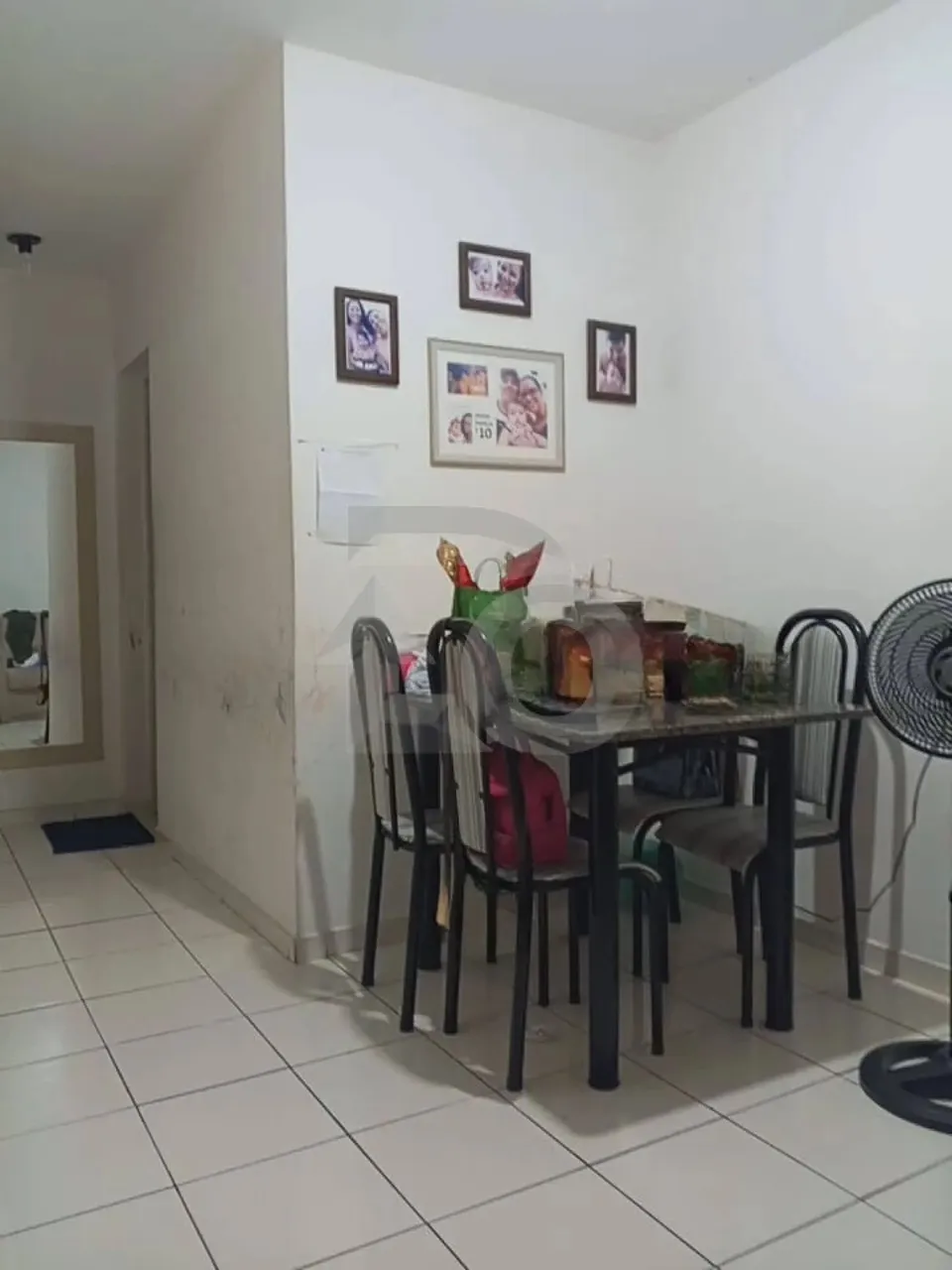Apartamento no Condomínio Recanto do Poxim com 3 Quartos.