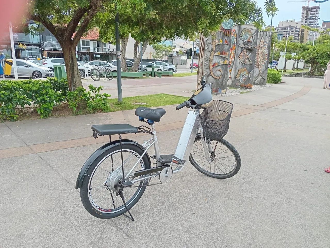 Bicicleta Elétrica - Ótima para o dia a dia! - Foto 3