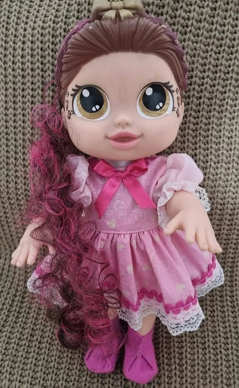 boneca tipo baby alive