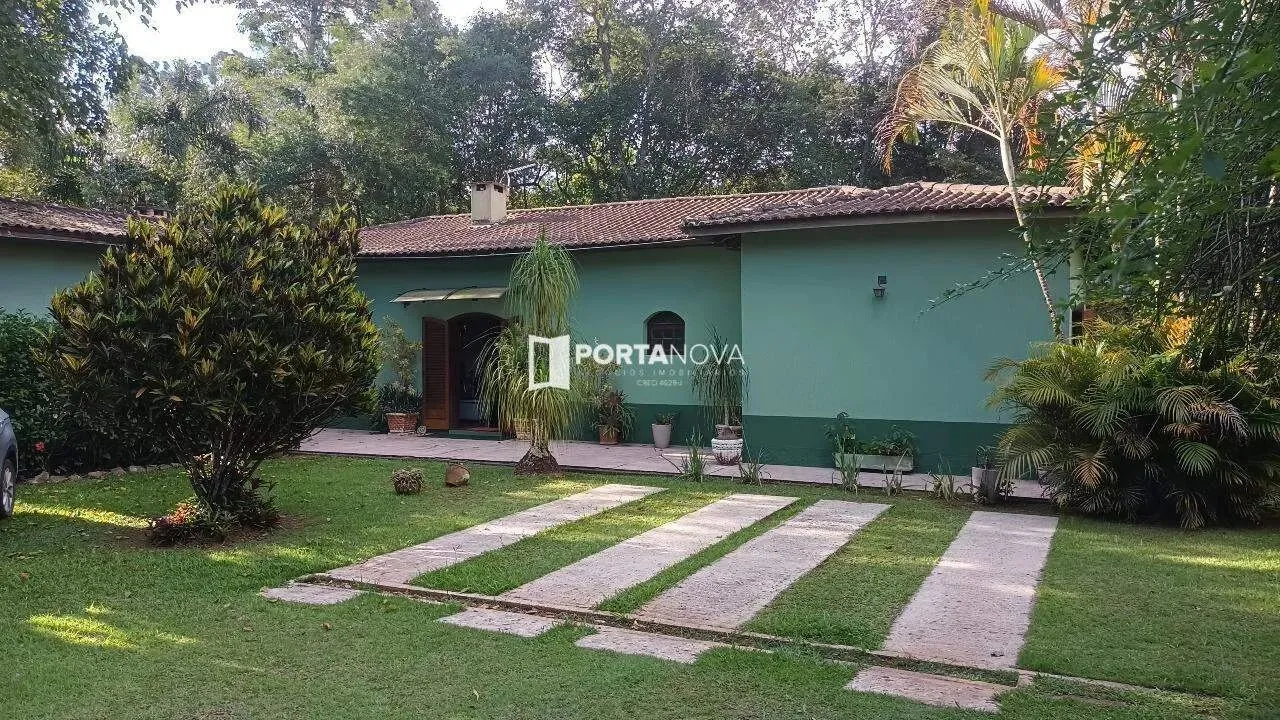 Casa para locação no Condomínio Green Valley Embu das Artes SP.