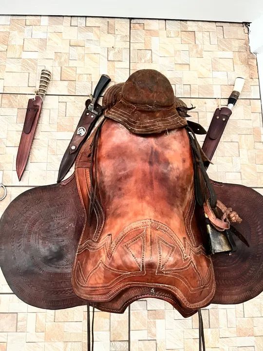 Sela de Couro Legítima - Artesanal - Foto 5