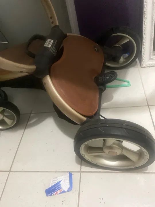 Carrinho de Bebê Luxo - Mima Xari - Foto 2