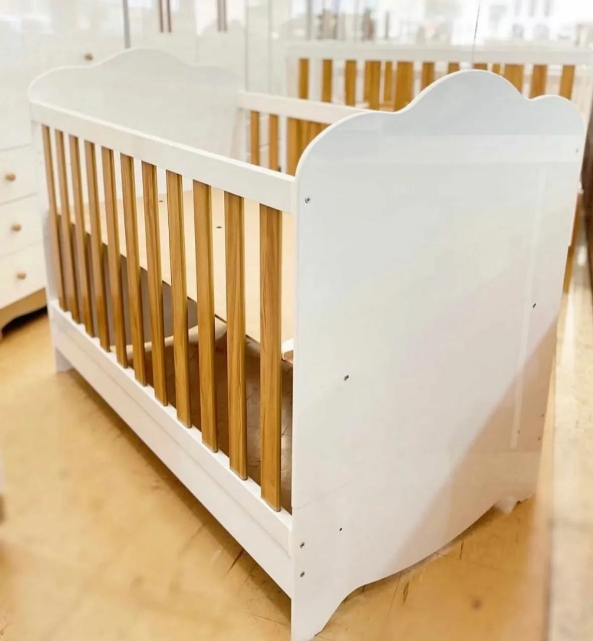 Berço Infantil Moderno Madeira e Branco - Foto 5