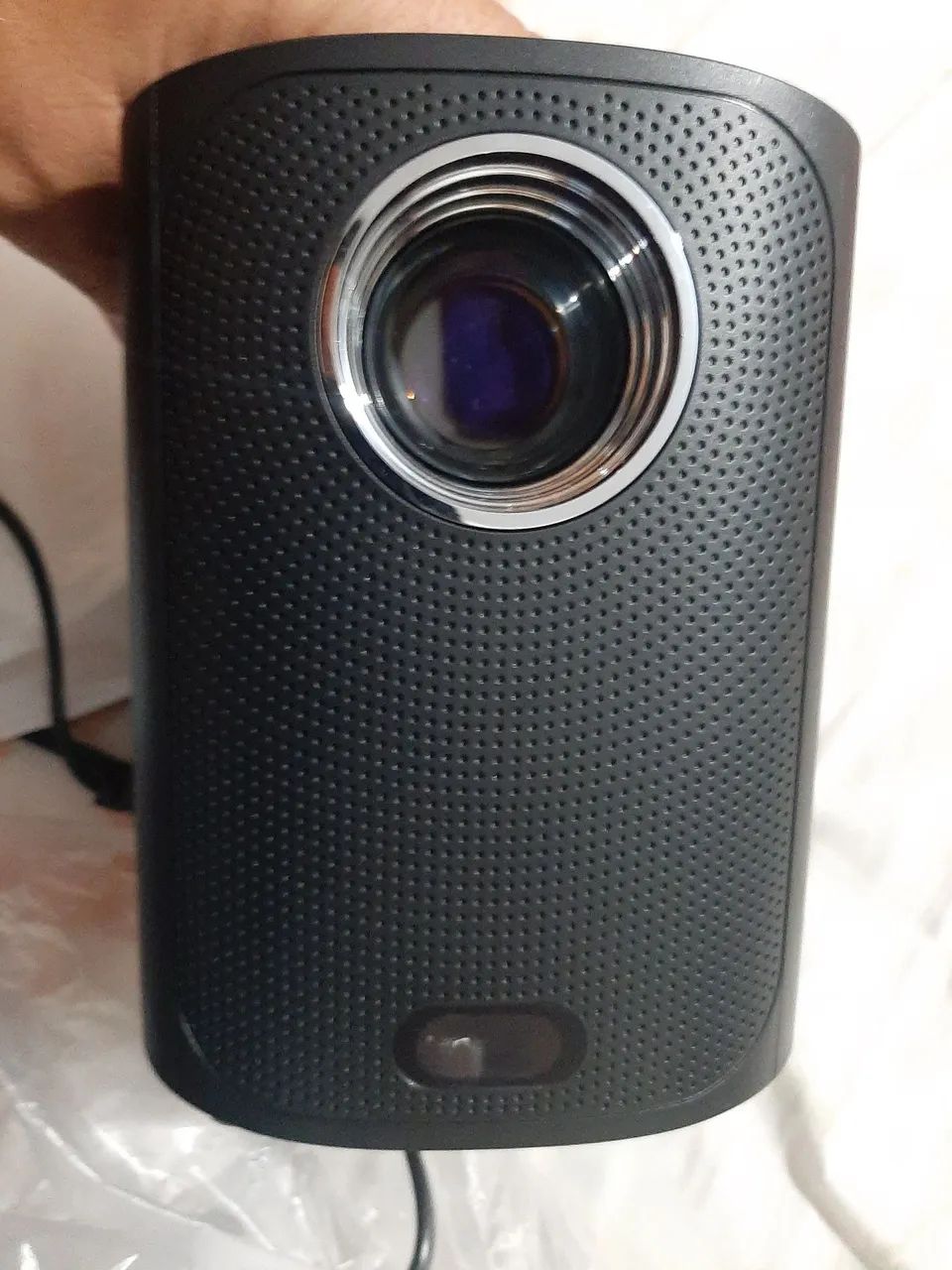 Projetor para assistir jogos da Copaem casa - Foto 4