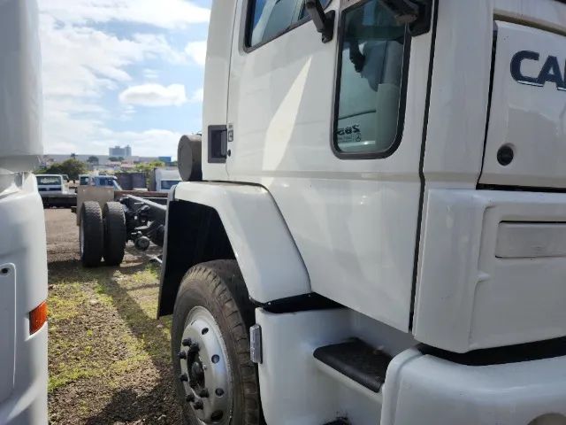 FORD CARGO 1317 2010 - Foto 2