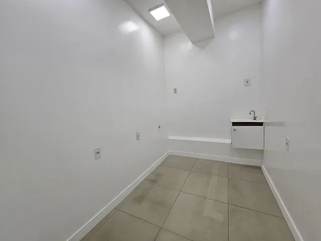 Sala ampla com banheiro e 3 ambientes - Resende Shopping - R$ 1.900,00 - Foto 5