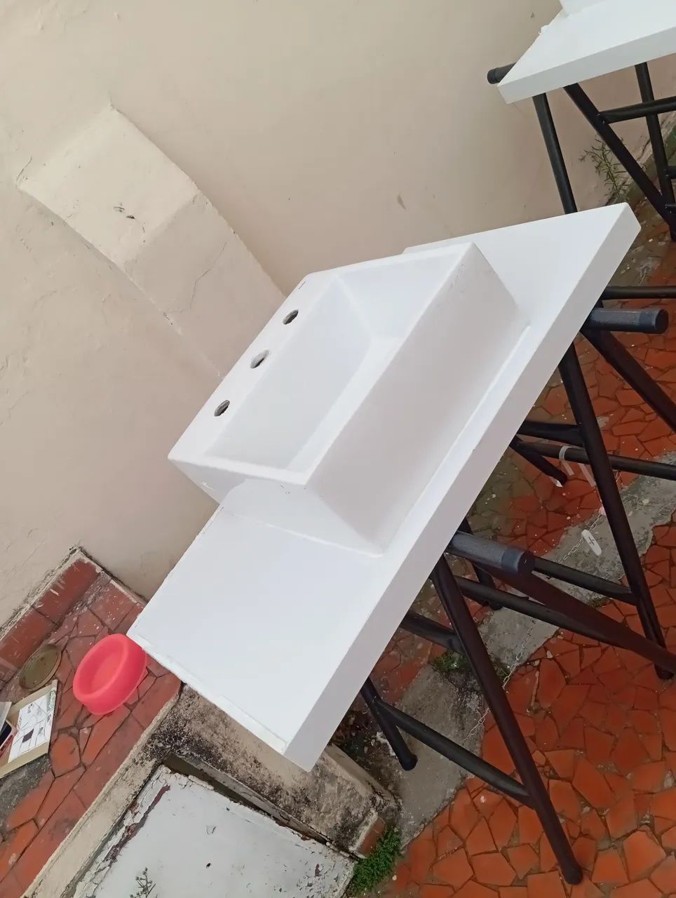 Pia em Quartzo nova , peça linda para seu banheiro.