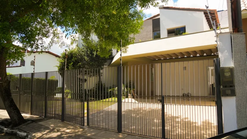 Casa a venda na Mata da Praia