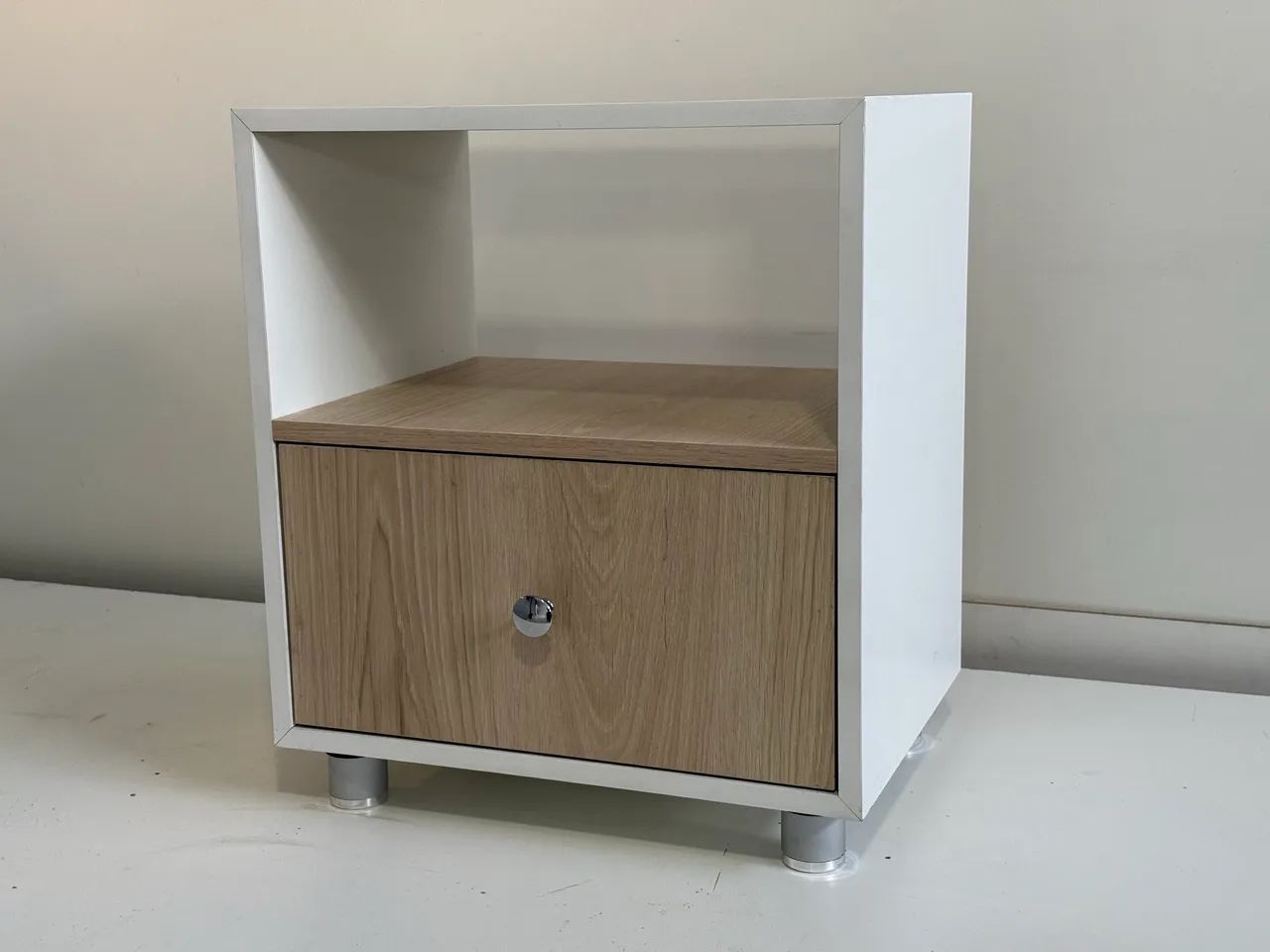 Nightstand (New).65082641403651121