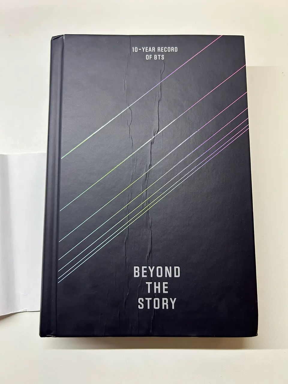 Livro Beyond The Story BTS - em Inglês - Foto 2