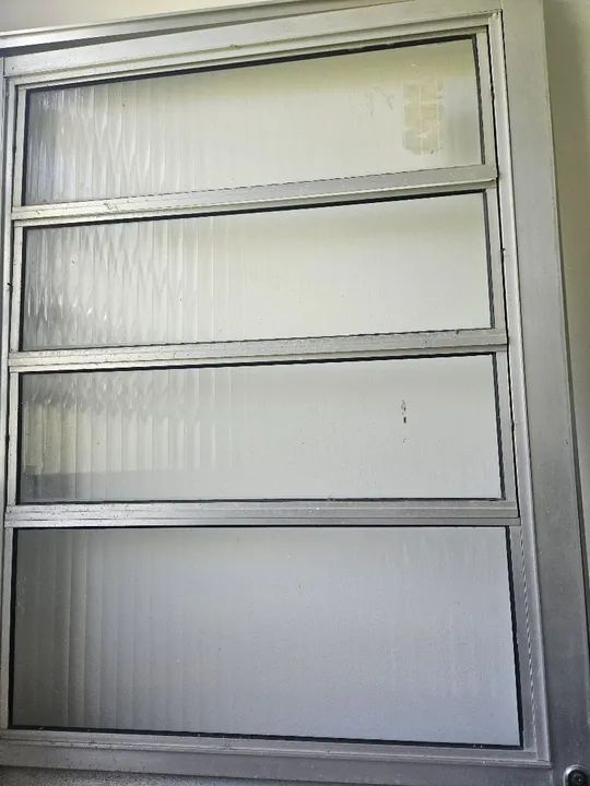 Porta em aluminio completa