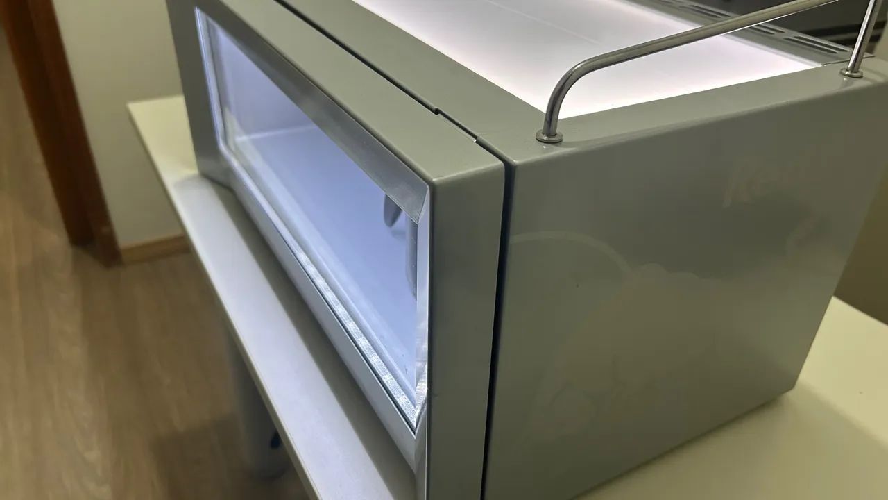 Geladeira Redbull compacta e moderna - Foto 2