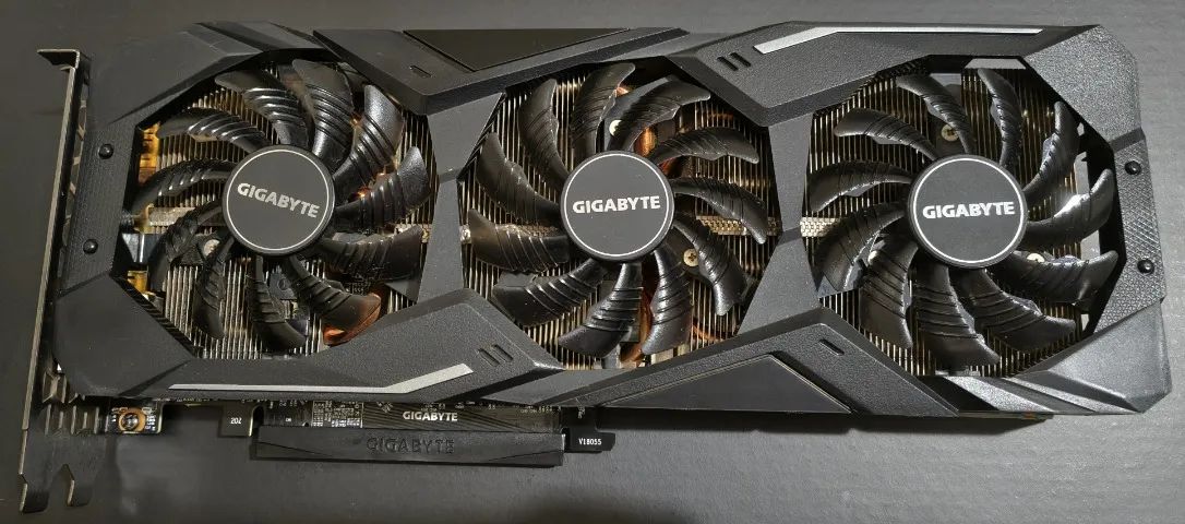 Placa de Vídeo Nvidia Gigabyte RTX 2080 Ti 11GB OC - Placas de