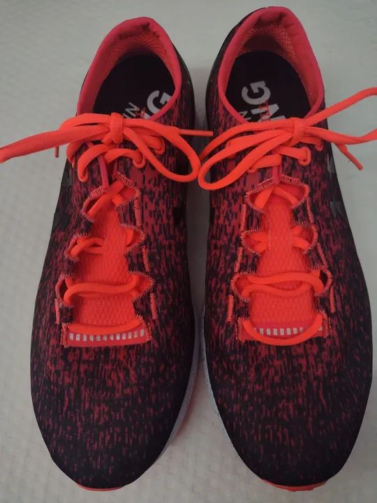 Tênis masculino Under Armour n.41 Bandit 3 novíssimo  - Foto 4