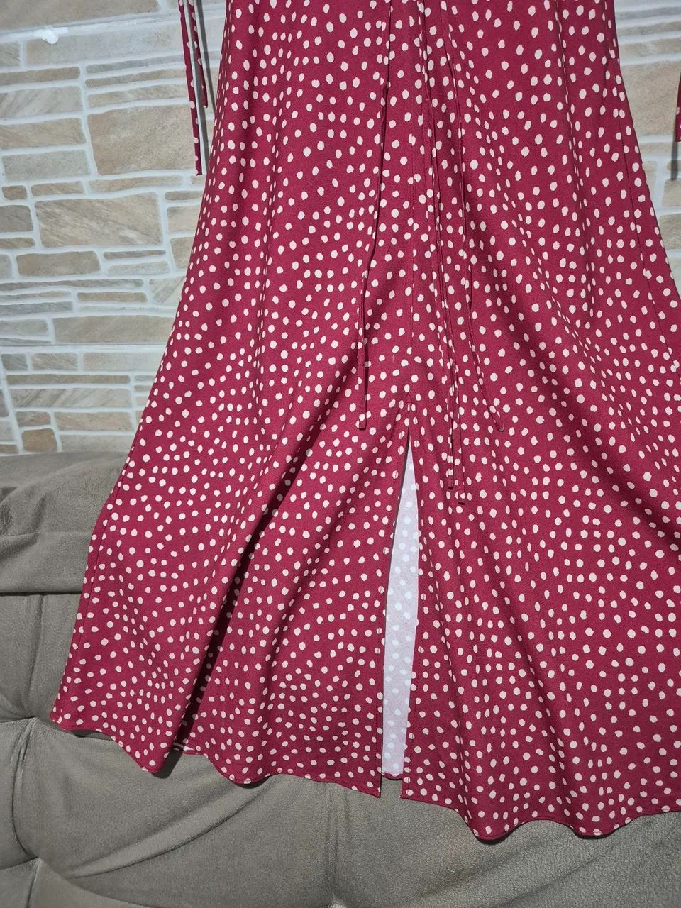 Vestido vermelho de bolinha PP - Foto 3
