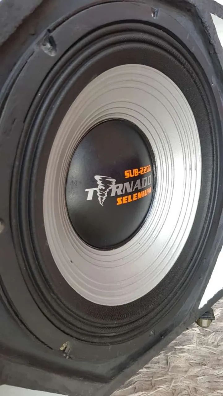 Caixa de Som Subwoofer Tornado Selenium Sub-2200