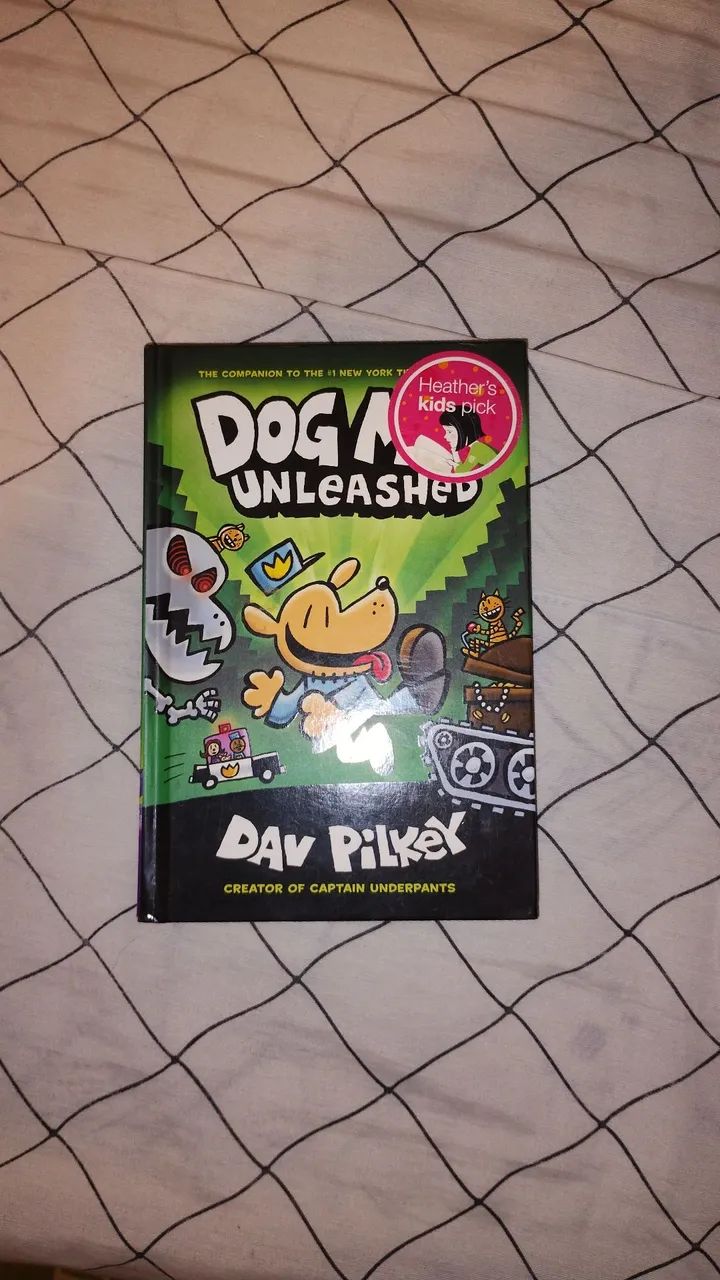 Dog Man Unleashed - Dav Pilkey