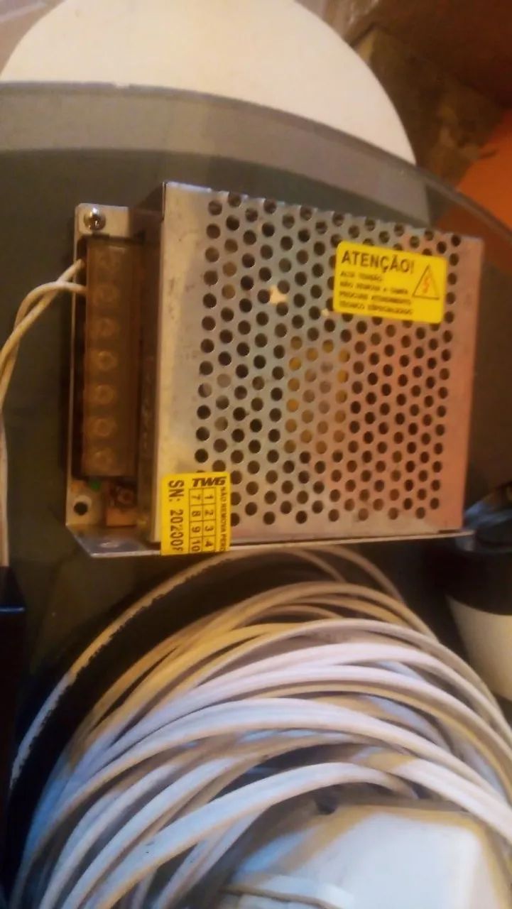 Kit de Câmeras de Segurança Hikvision - 4 Câmeras - Foto 2