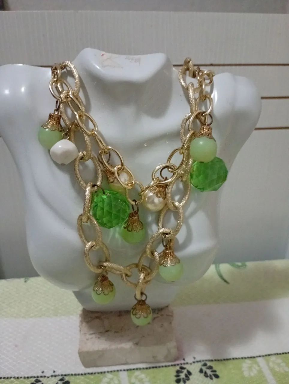 Colar alegria verde