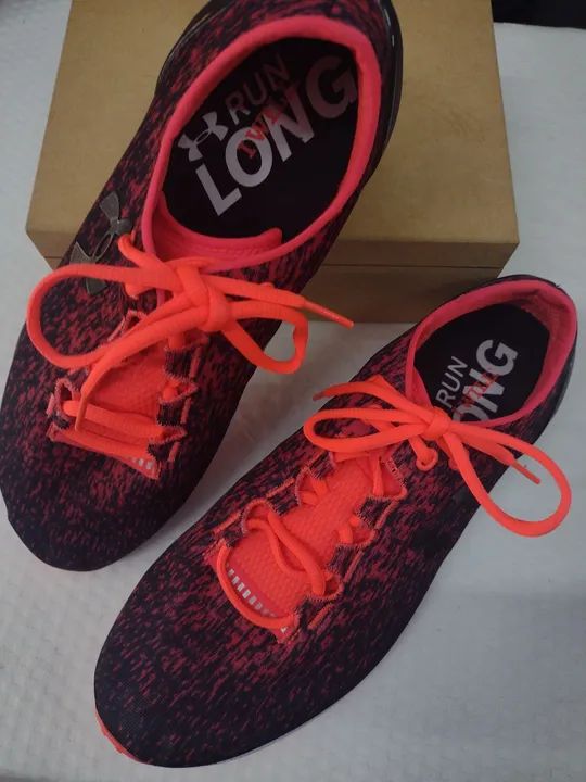 Tênis masculino Under Armour n.41 Bandit 3 novíssimo 