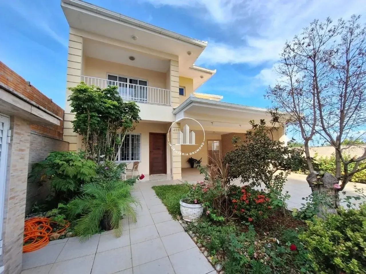 Casa 4 Quartos com 1 Suíte e 262m² - Barreiros - Foto 2