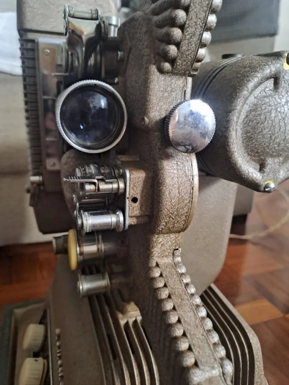 Projetor Revere Filmes 16mm com som