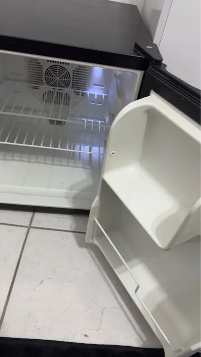 Mini Geladeira/Frigobar - Foto 2