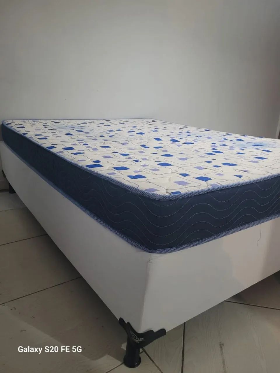 Cama Box com Colchão ORTOBOM D 33 $$750